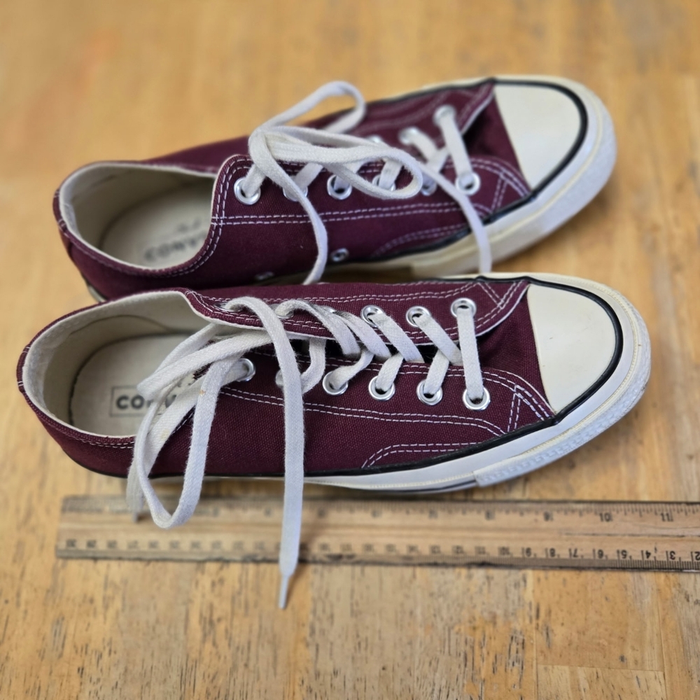 Low Top Converse - Picture 10 of 10